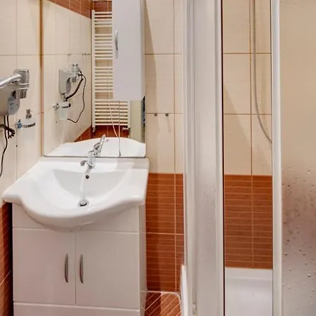 Kaprova - Old Town Apartman *